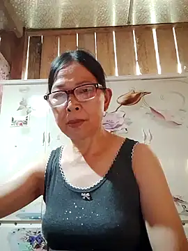 Snapshot of Sky-rain98 chatting on May 26, 2026, 9:51 am Sky-rain98 online show from May 26, 2026, 9:51 am