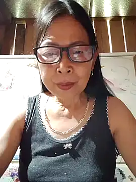 Snapshot of Sky-rain98 chatting on April 20, 2026, 9:12 am Sky-rain98 online show from April 20, 2026, 9:12 am