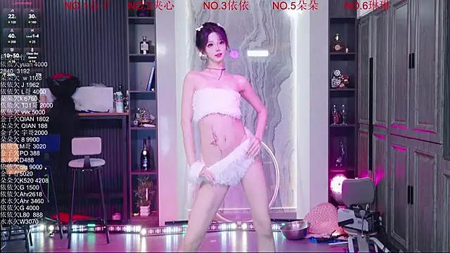 98K 001 online show from May 15, 2026, 4:21 am