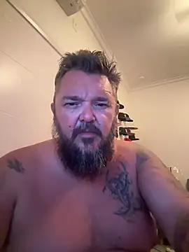 bigbear345k online show from April 30, 2026, 3:02 am