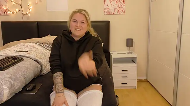 Jolina Juice online show from March 22, 2026, 5:14 pm