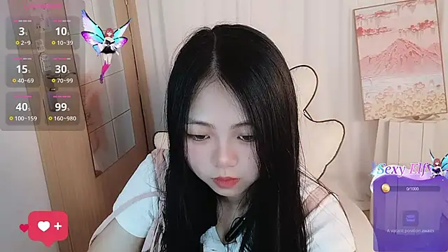 Noelle-2007 online show from April 10, 2026, 4:25 pm