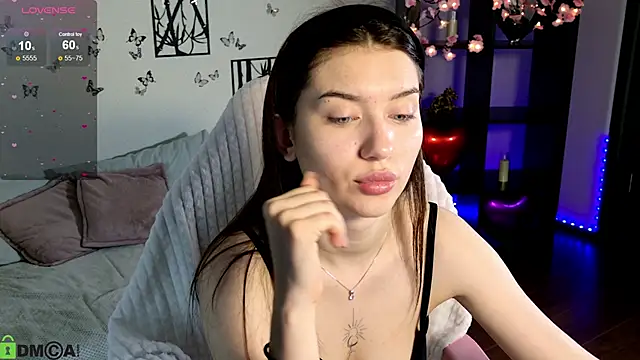 Snapshot of Sugar_Kitten12 chatting on June 8, 2026, 1:28 am Sugar Kitten12 online show from June 8, 2026, 1:28 am
