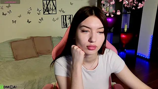 Sugar Kitten12 online show from April 25, 2026, 1:08 am