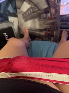 MatthewEmme2121 online show from May 19, 2026, 10:28 pm