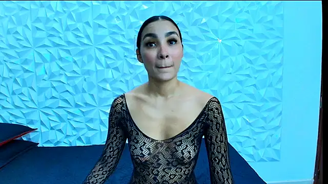 SOPHIA ZC online show from April 15, 2026, 8:20 pm