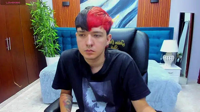 Santiago morgan online show from April 8, 2026, 10:33 pm