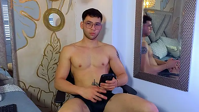 Tinocrow online show from March 26, 2026, 2:37 pm