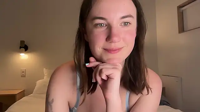 summerxo online show from March 13, 2026, 3:11 am