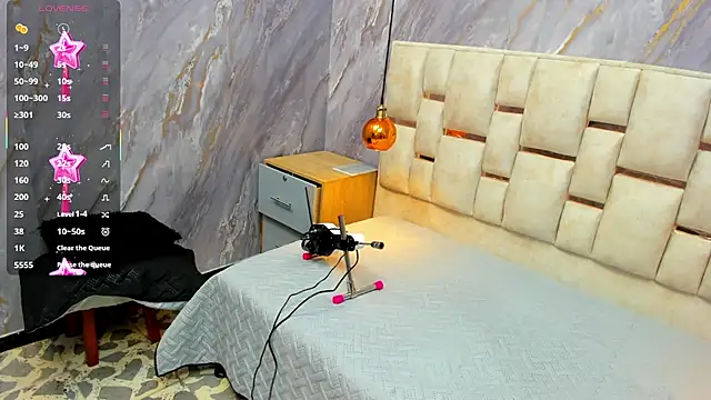 Milf Drip online show from April 13, 2026, 12:31 pm