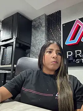 Emma Carteer 1 online show from April 11, 2026, 5:15 am