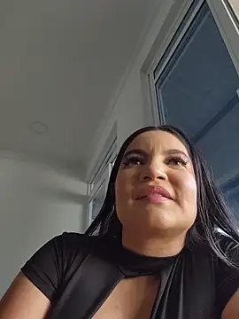 Pretty Julieta online show from March 24, 2026, 9:37 pm