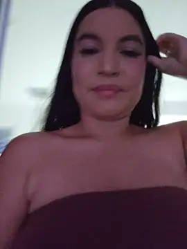 Pretty Julieta online show from April 6, 2026, 10:55 pm