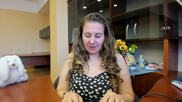 Nionelly online show from April 5, 2026, 10:33 am