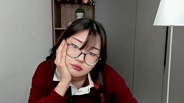 NelleMihalko online show from March 7, 2026, 2:51 am