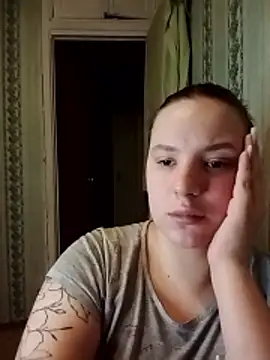 symmetryinvoid online show from April 7, 2026, 12:51 pm