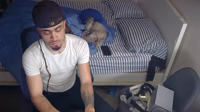 thxbxbydjxc online show from April 10, 2026, 5:36 am