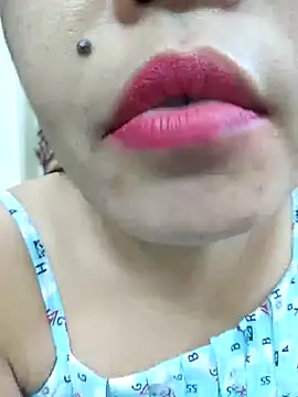 Manisha-Rai online show from April 12, 2026, 4:54 pm