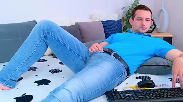 Jimmy Doss online show from April 21, 2026, 7:37 am