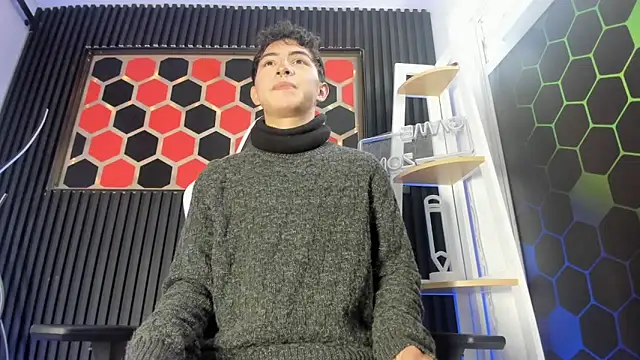 Cristopher Wild online show from April 5, 2026, 8:26 pm