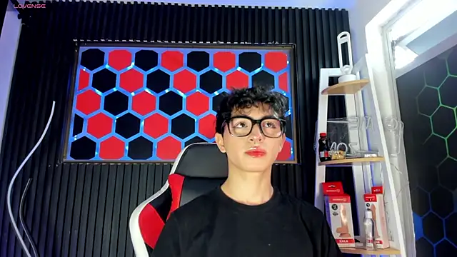 Snapshot of Cristopher_Wild chatting on May 5, 2026, 8:12 pm Cristopher Wild online show from May 5, 2026, 8:12 pm