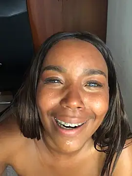 almaseductora online show from March 28, 2026, 10:22 pm