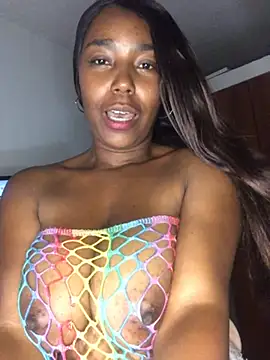 Snapshot of almaseductora chatting on April 29, 2026, 10:52 am almaseductora online show from April 29, 2026, 10:52 am
