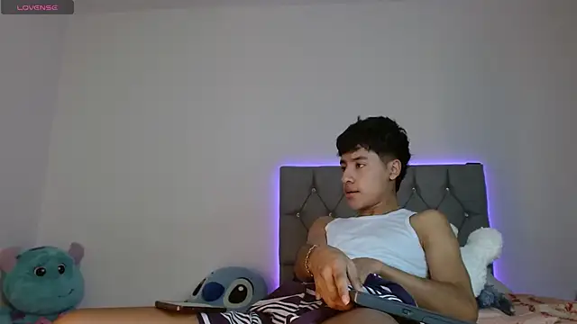 Sebas fire4 online show from May 15, 2026, 11:36 pm