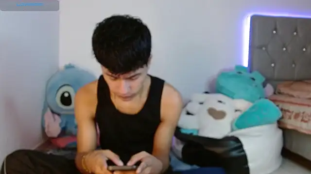 Sebas fire4 online show from March 25, 2026, 12:37 pm