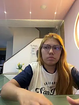 Snapshot of Lia_Sterling chatting on March 20, 2026, 12:22 am Lia Sterling online show from March 20, 2026, 12:22 am