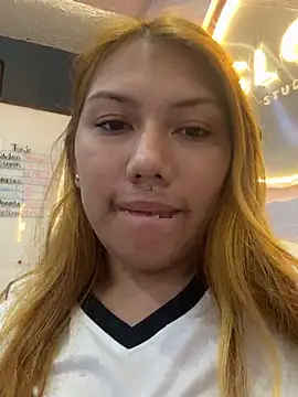 Snapshot of Lia_Sterling chatting on March 7, 2026, 9:42 pm Lia Sterling online show from March 7, 2026, 9:42 pm