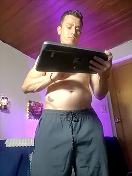 Andreew falcon online show from March 27, 2026, 12:39 pm