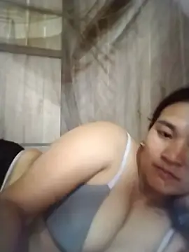 Snapshot of mylove-cute chatting on June 10, 2026, 6:14 am mylove-cute online show from June 10, 2026, 6:14 am