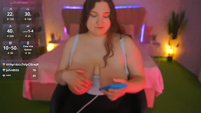 Snapshot of Lizzy_Sky chatting on April 18, 2026, 7:58 pm Lizzy Sky online show from April 18, 2026, 7:58 pm