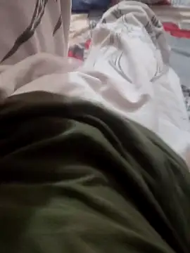 wtfyashu98 online show from March 16, 2026, 8:29 am