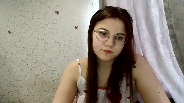 Aurora Breeze online show from April 9, 2026, 11:38 am