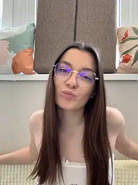 HotCherry18 online show from March 18, 2026, 9:12 am