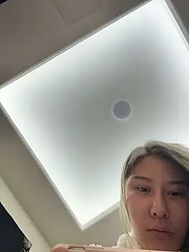 zuimei666 online show from March 6, 2026, 6:36 pm