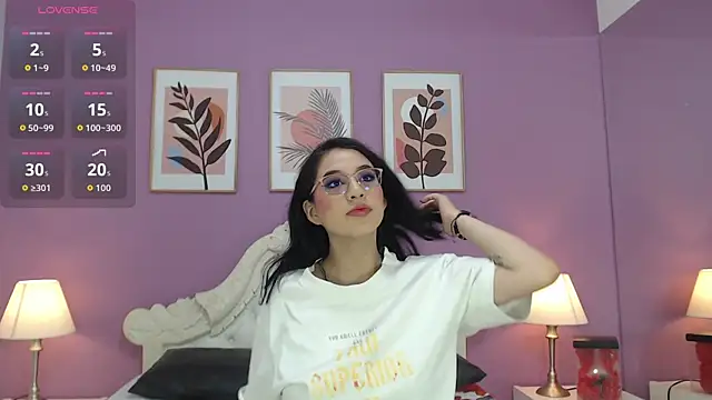 Snapshot of YayaQueen chatting on April 29, 2026, 12:53 pm YayaQueen online show from April 29, 2026, 12:53 pm