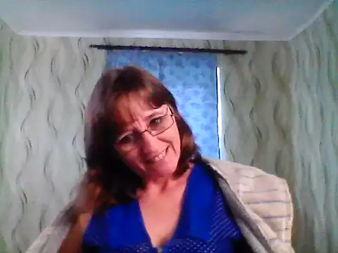 Alisaprice077 online show from March 31, 2026, 8:05 am