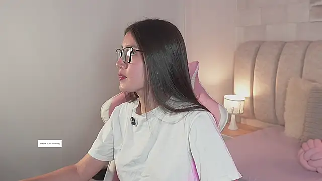 Snapshot of Alanna-Rosse chatting on May 29, 2026, 11:05 am Alanna-Rosse online show from May 29, 2026, 11:05 am