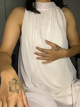 -Lilyn- online show from March 30, 2026, 6:09 pm