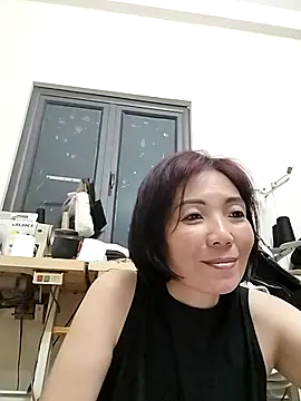 Snapshot of Miinn99 chatting on March 17, 2026, 2:42 pm Miinn99 online show from March 17, 2026, 2:42 pm