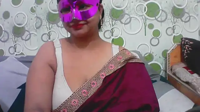 Snapshot of hard_to_do__ chatting on July 4, 2026, 4:33 pm hard to do online show from July 4, 2026, 4:33 pm