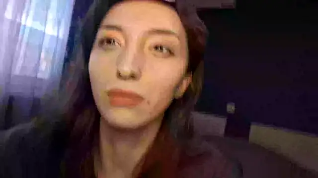 Snapshot of CindyLight chatting on April 29, 2026, 4:11 pm CindyLight online show from April 29, 2026, 4:11 pm