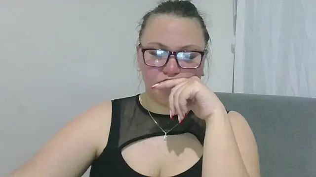 MuseChic Wild online show from April 15, 2026, 7:58 pm