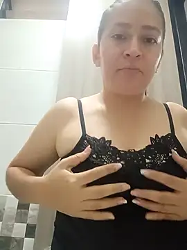 Dr Edna naughty online show from April 14, 2026, 12:43 pm