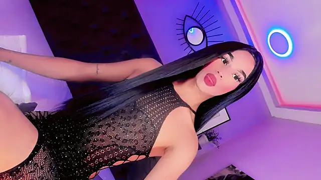 IssabellaIzzy online show from April 5, 2026, 12:45 pm