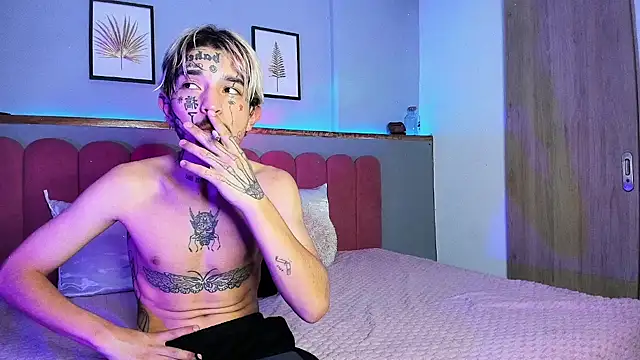 MidnightSinners online show from April 6, 2026, 10:55 pm