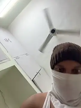 legend twink online show from April 9, 2026, 11:05 am